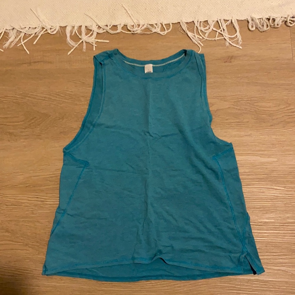 size 12 turquoise ivivva tank top